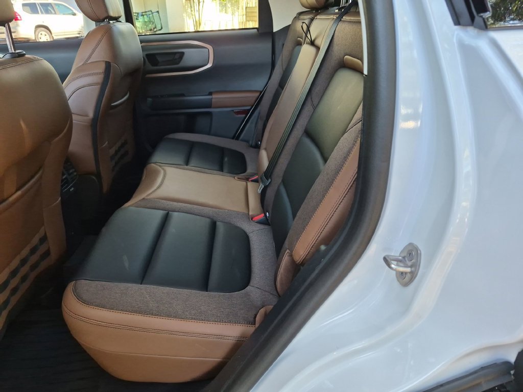 Used 2025 Ford Bronco Sport Outer Banks w/ Outer Banks Tech Package+ AWD/4WD image 25