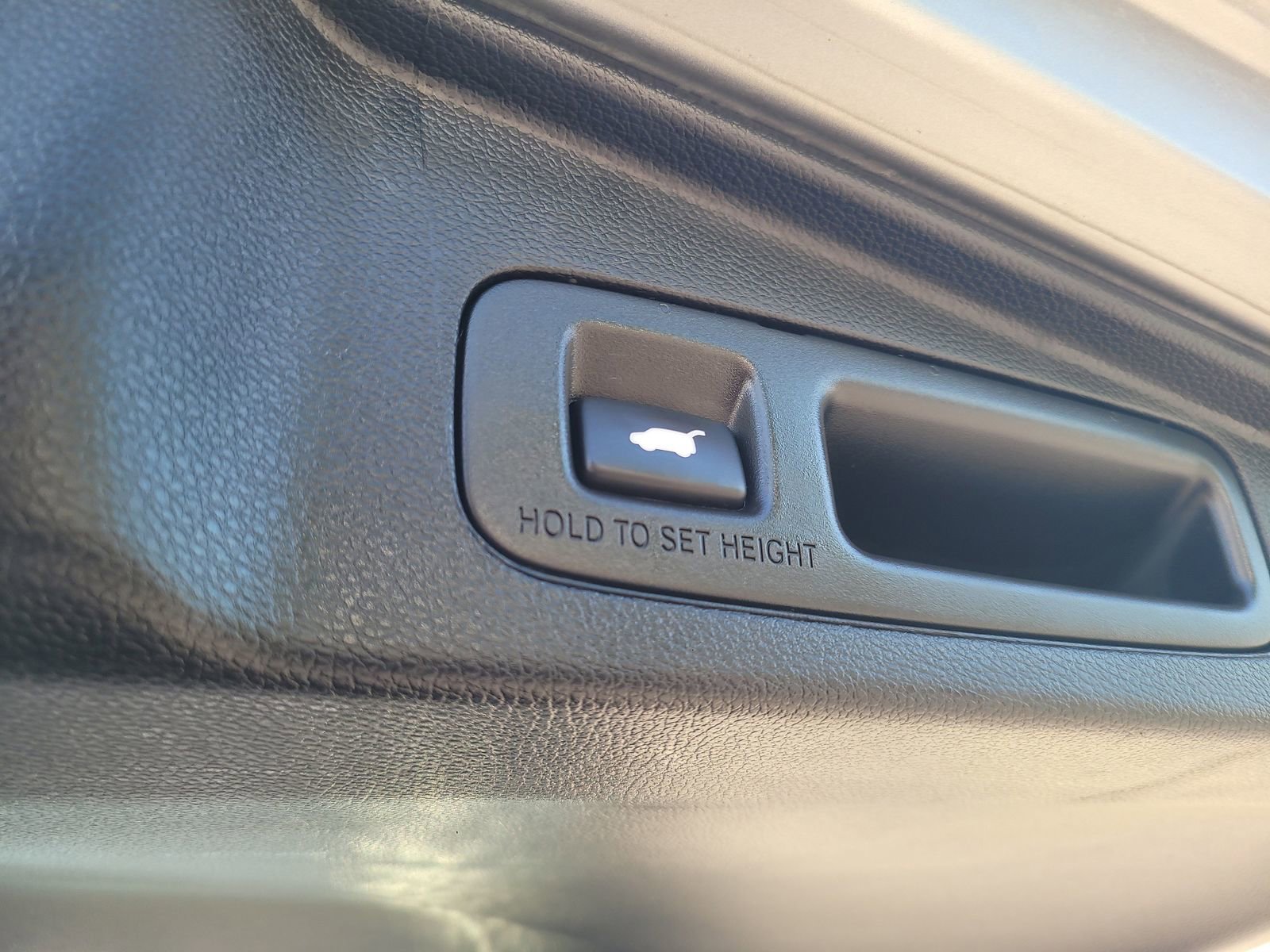 Used 2020 Honda CR-V Touring image 26