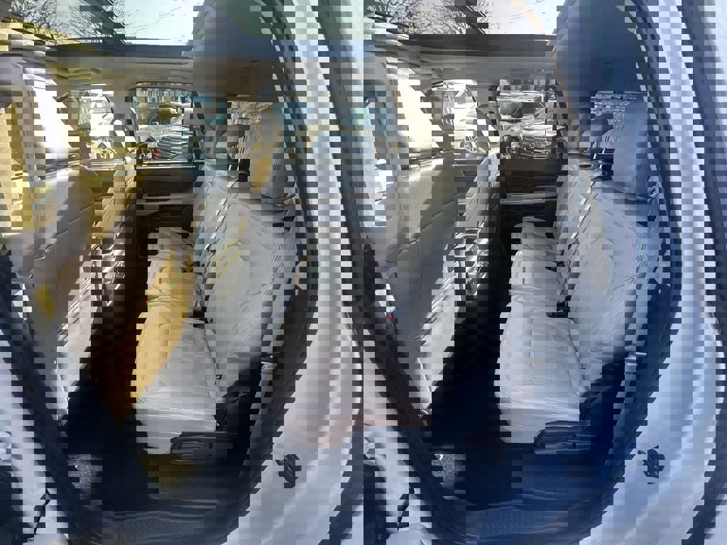 Used 2024 Ford Expedition Max Limited AWD/4WD image 13