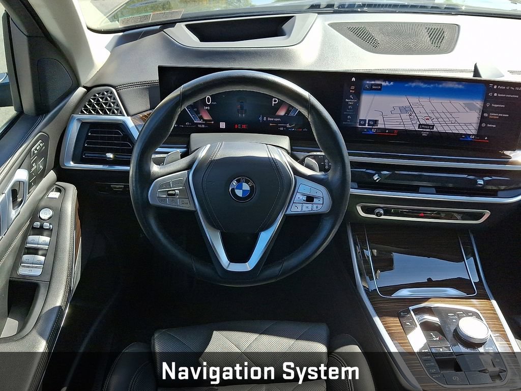 Used 2023 BMW X7 xDrive40i w/ Climate Comfort Package AWD/4WD image 16