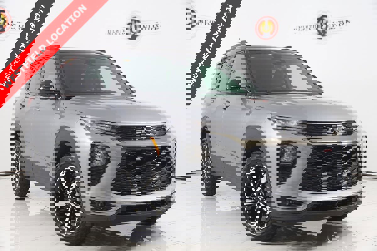 Used 2023 Chevrolet TrailBlazer RS image 1