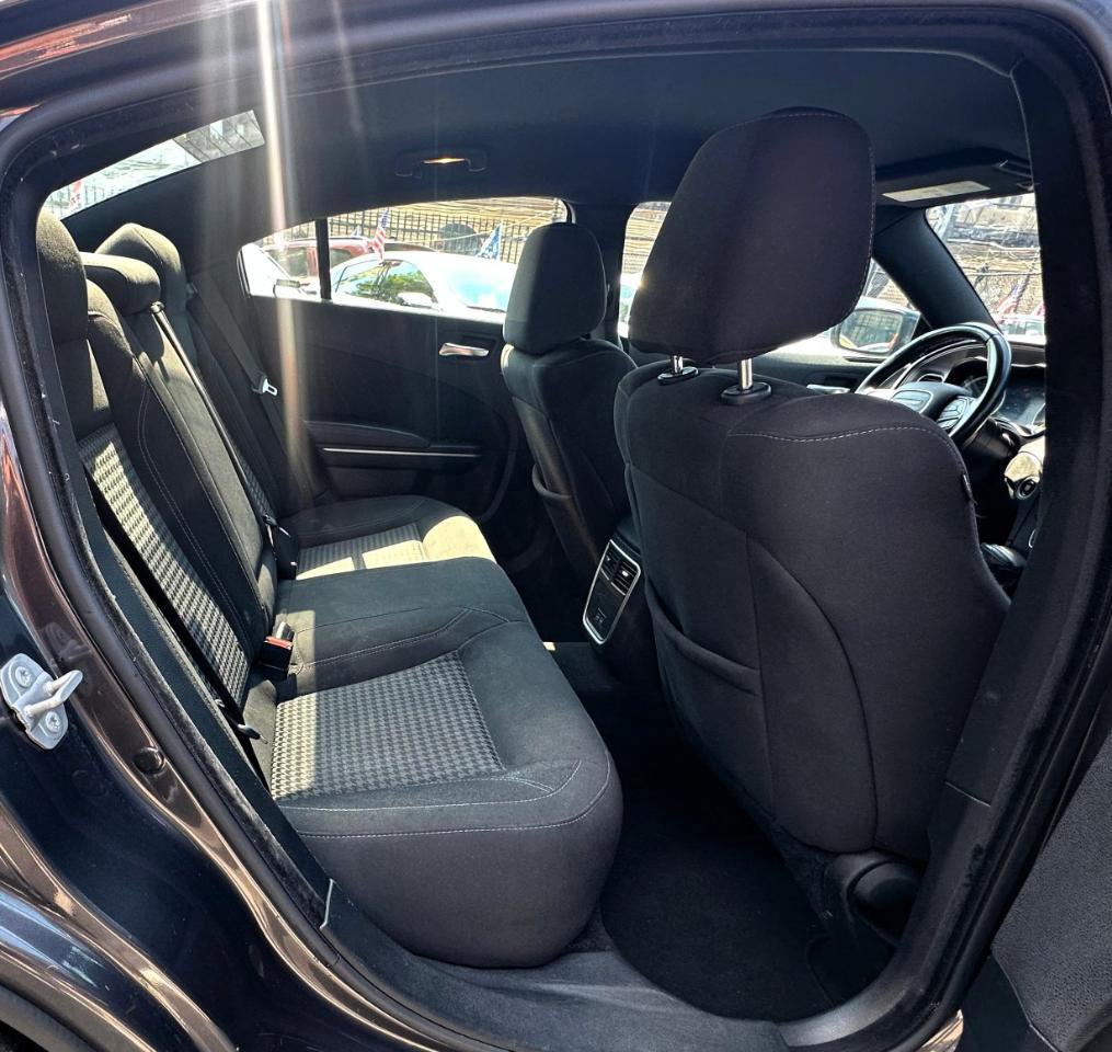 Used 2023 Dodge Charger SXT RWD image 26