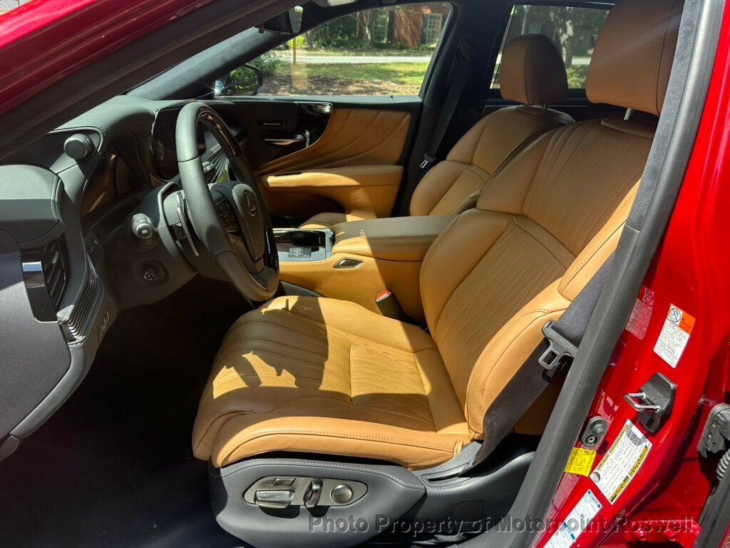 Used 2024 Lexus LS 500h AWD w/ Luxury Package image 9