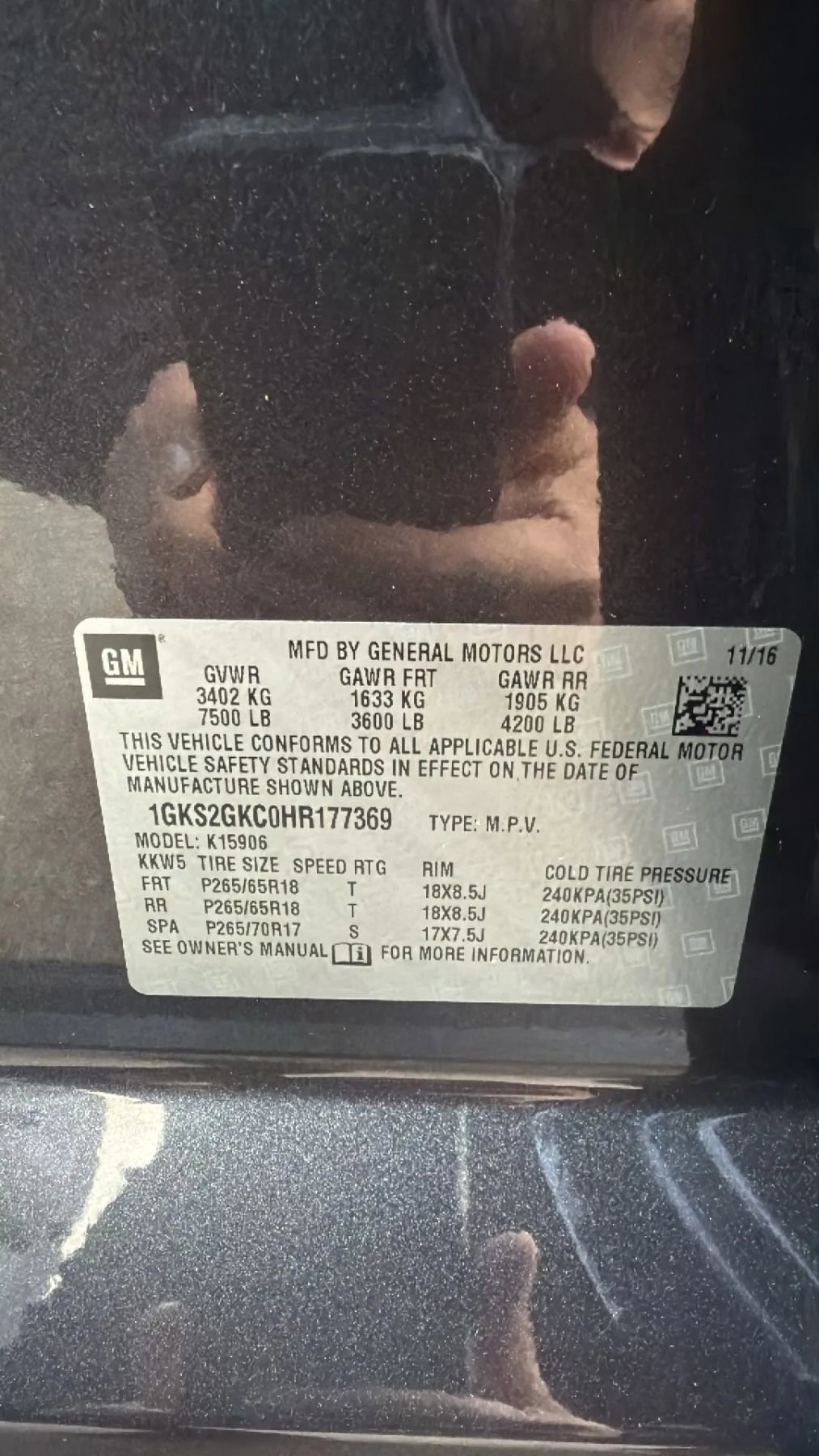 Used 2017 GMC Yukon XL SLT image 32