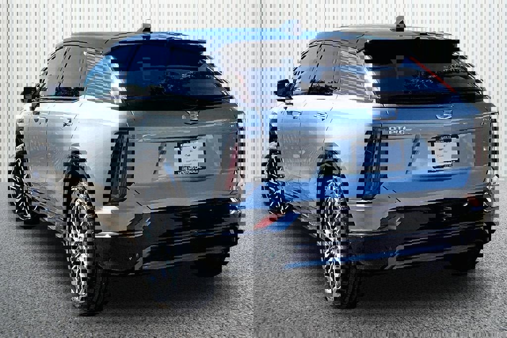 New 2026 Cadillac Optiq Sport 1 image 7