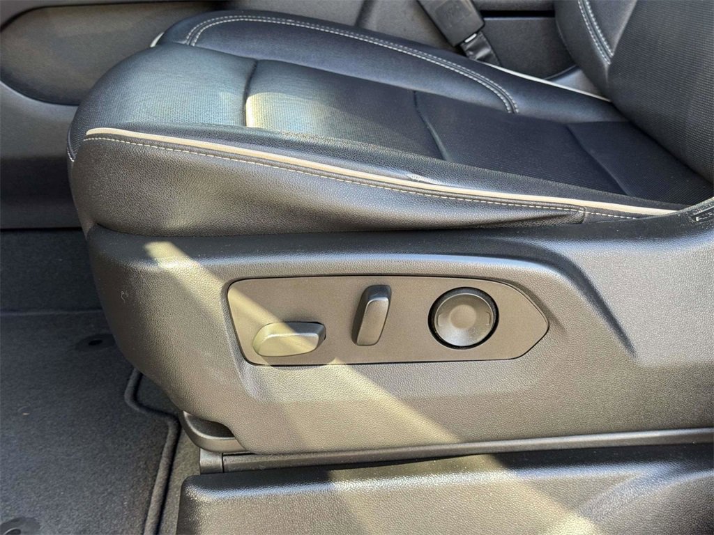 Used 2023 Chevrolet Tahoe Premier image 20