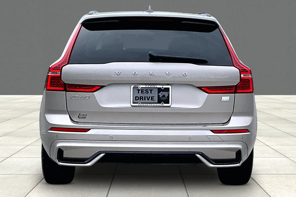 Used 2024 Volvo XC60 T8 Plus w/ Protection Package Premier AWD/4WD image 4