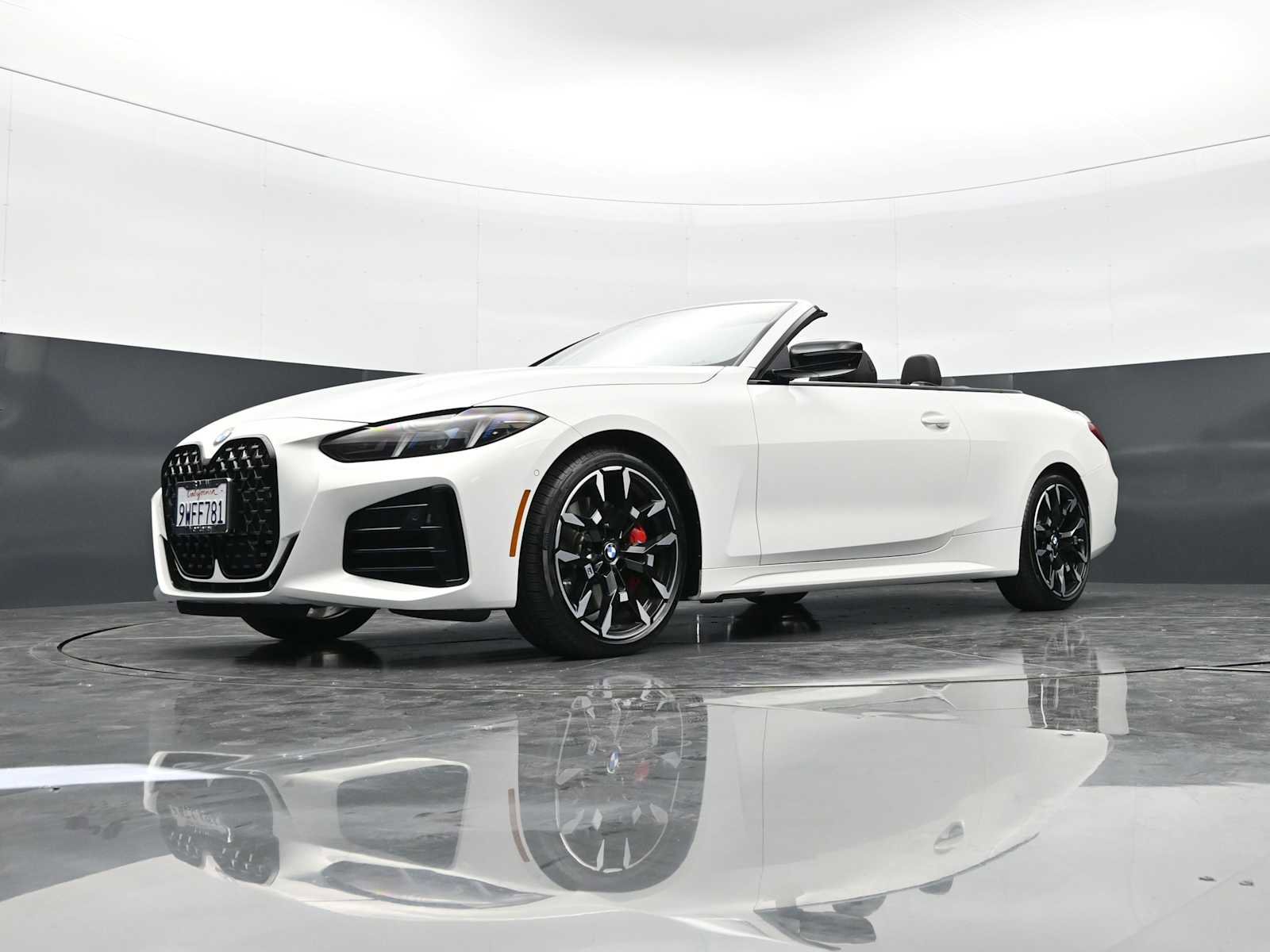 Used 2025 BMW 430i Convertible w/ M Sport Package RWD image 27