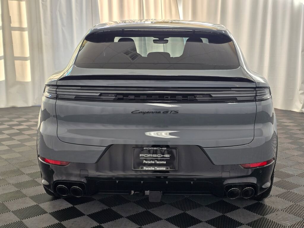 New 2026 Porsche Cayenne GTS image 6
