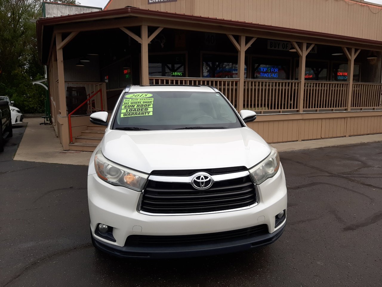 Used 2015 Toyota Highlander XLE image 8