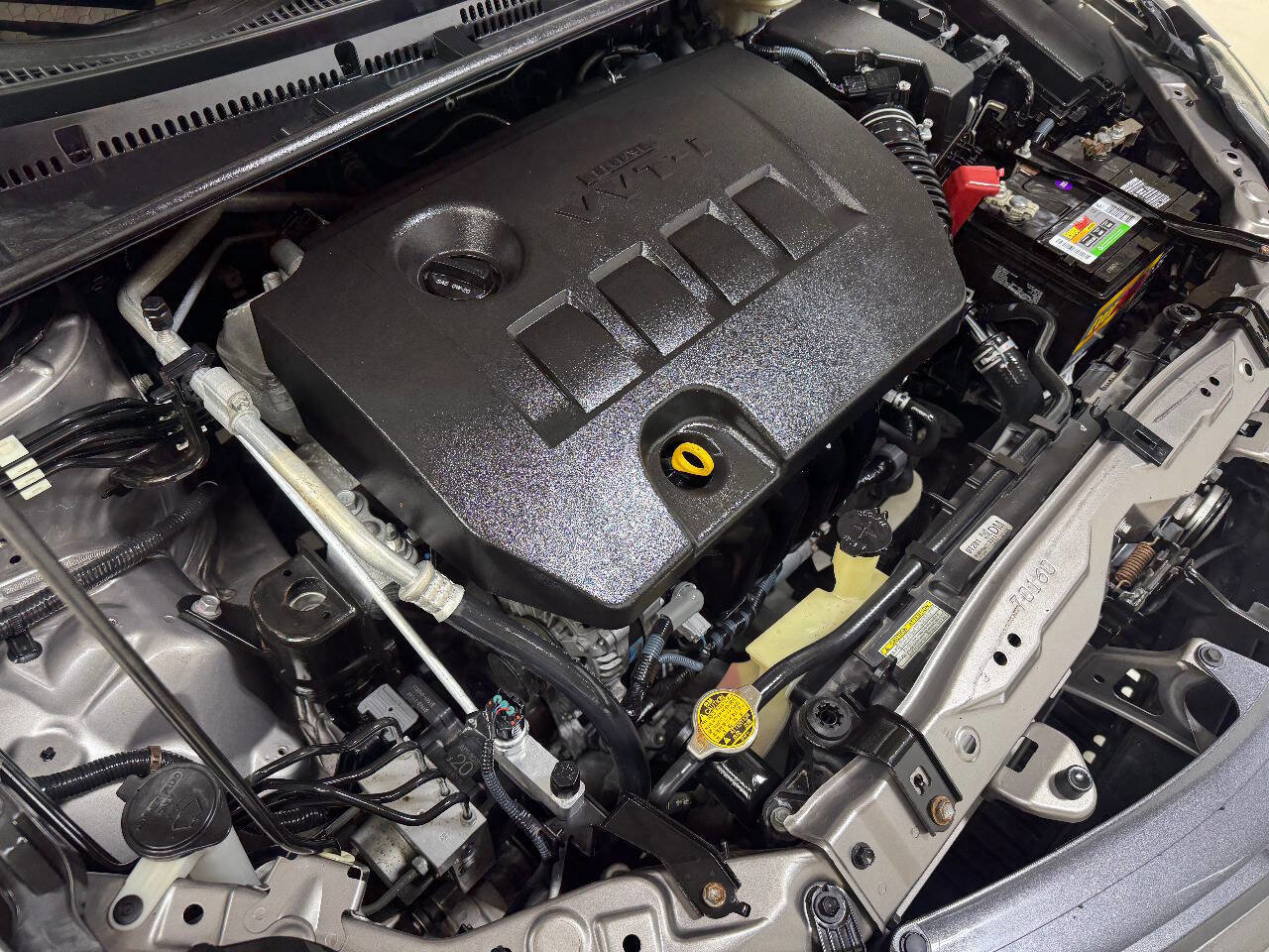 Used 2016 Toyota Corolla LE image 60