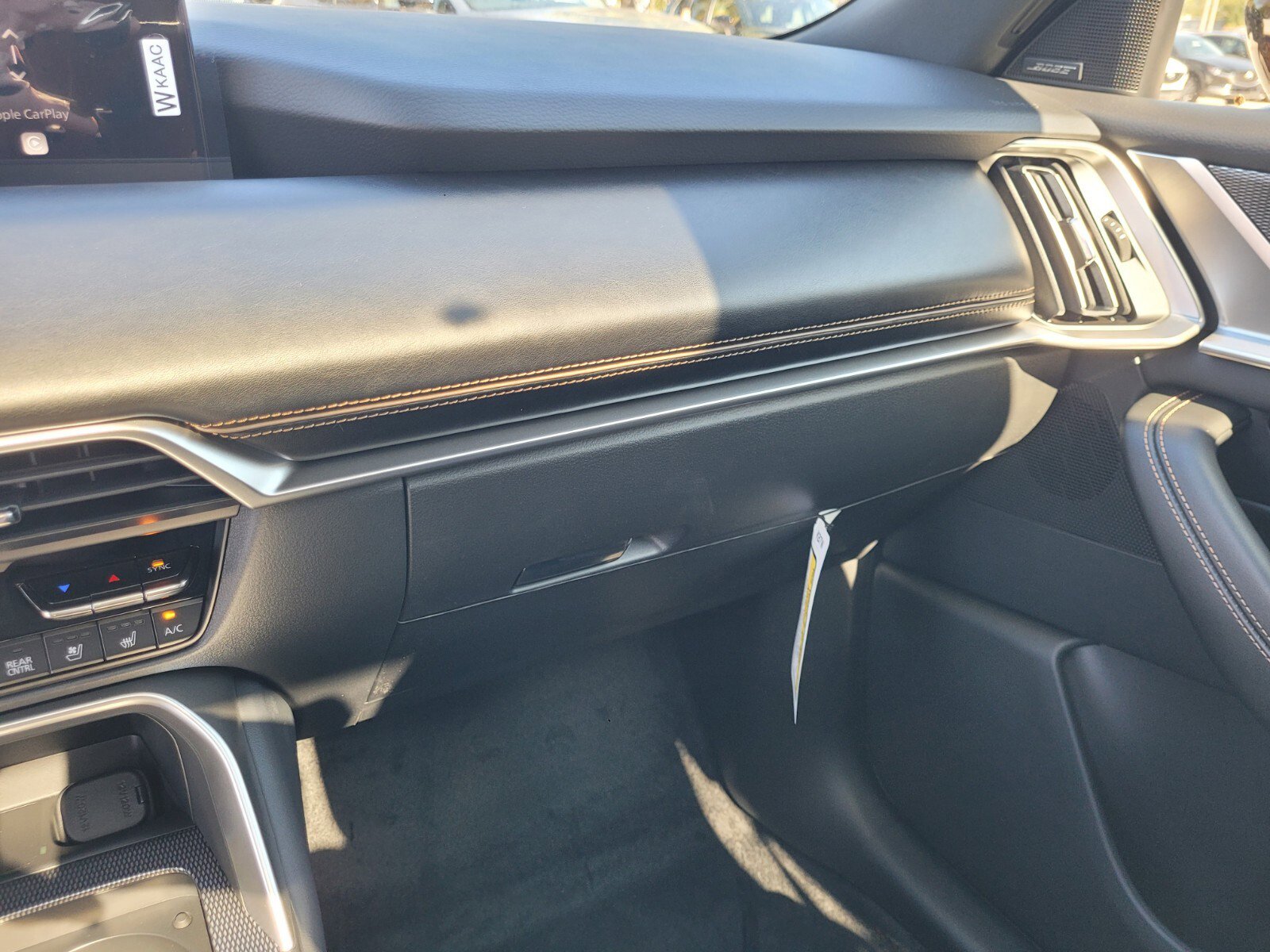 New 2026 MAZDA CX-70 3.3 Turbo w/ Premium Plus Pkg AWD/4WD image 28