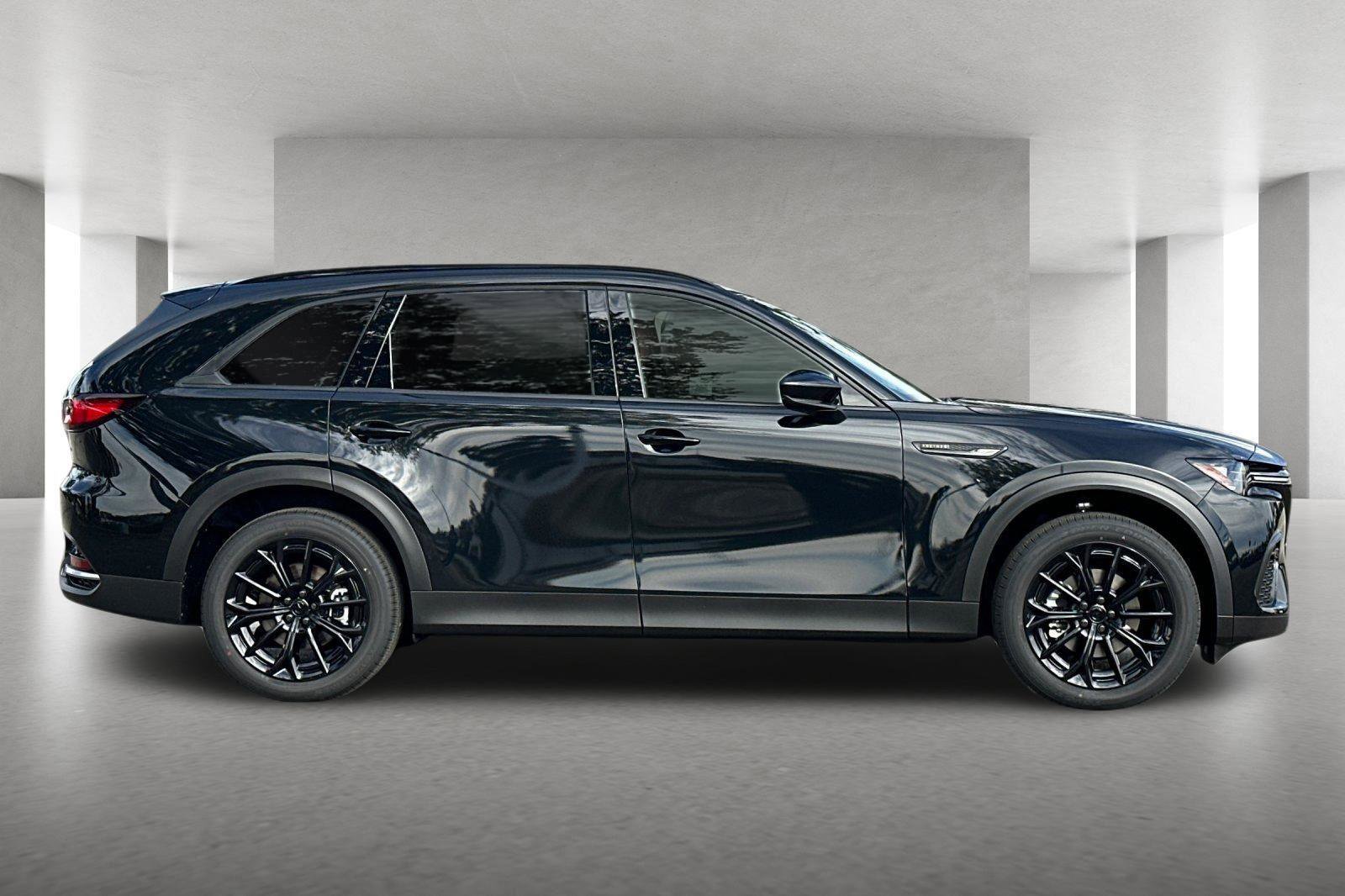 New 2026 MAZDA CX-70 3.3 Turbo w/ Premium Plus Pkg image 3