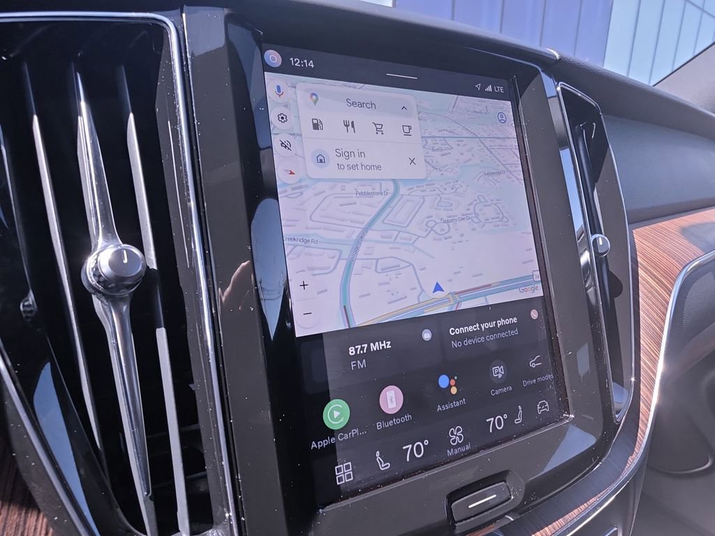 Used 2023 Volvo XC60 B5 Plus w/ Protection Package Premier image 26