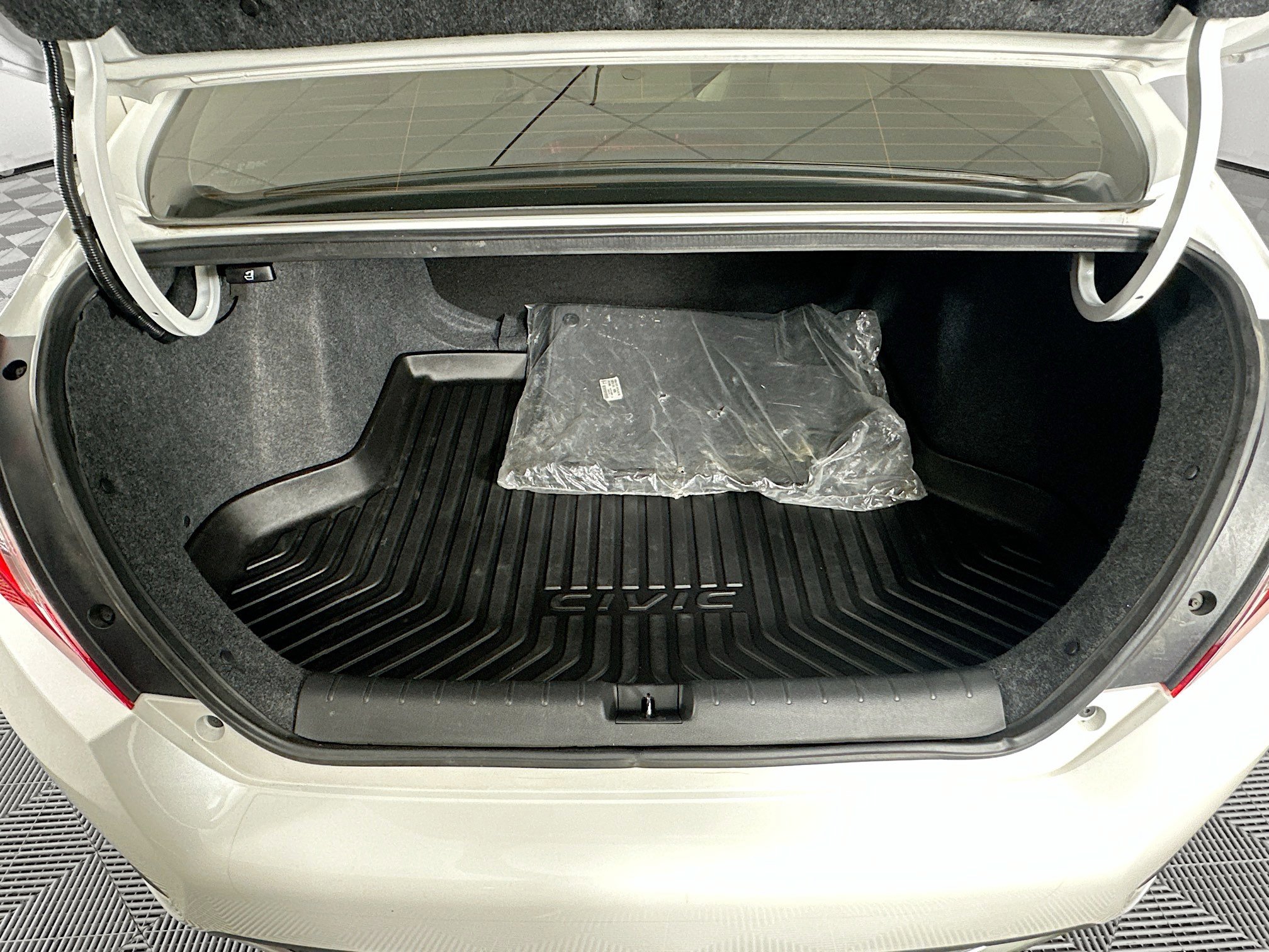 Used 2020 Honda Civic LX image 26