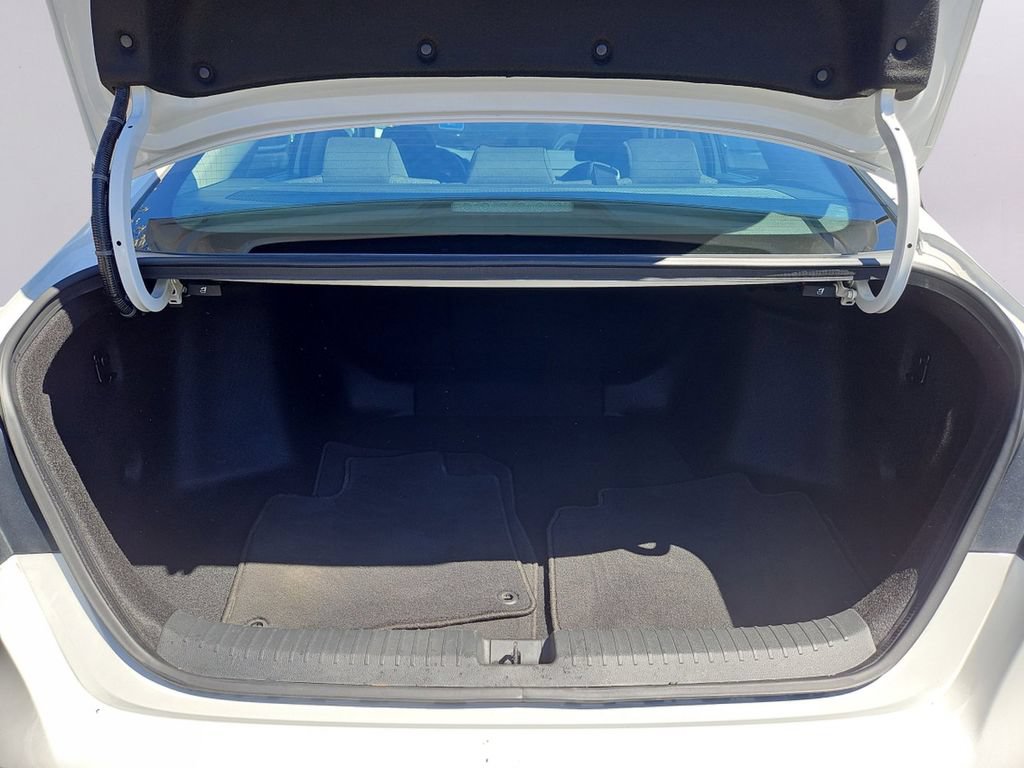 Certified 2023 Honda Accord EX image 27