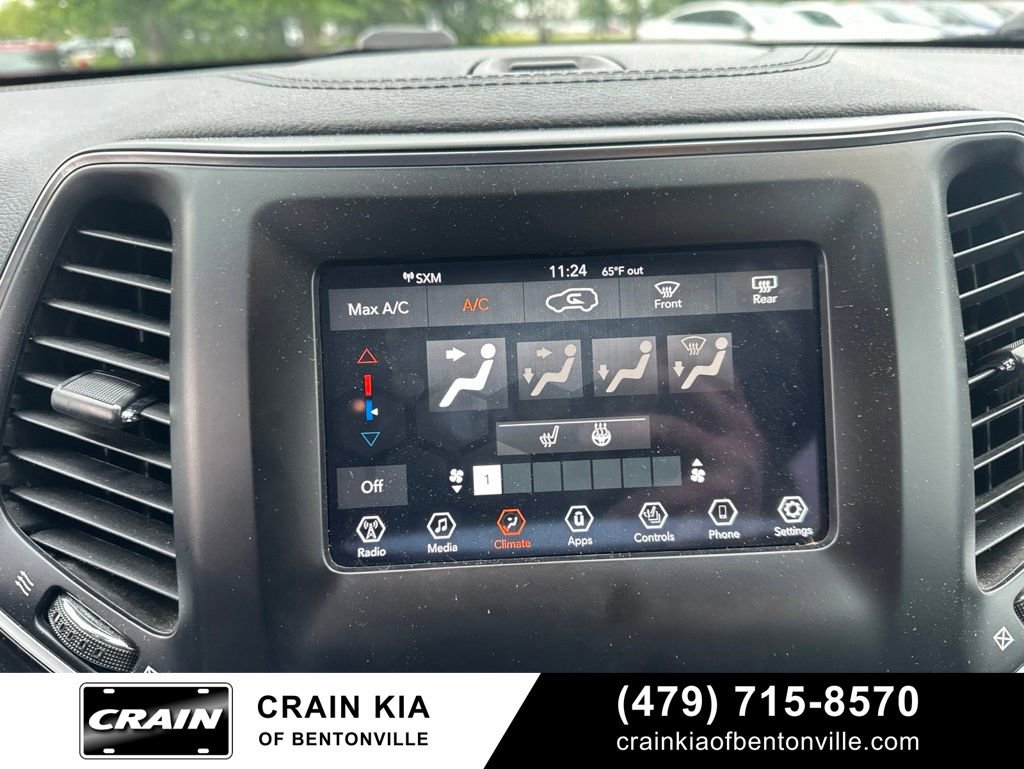 Used 2021 Jeep Cherokee Latitude Lux FWD image 31