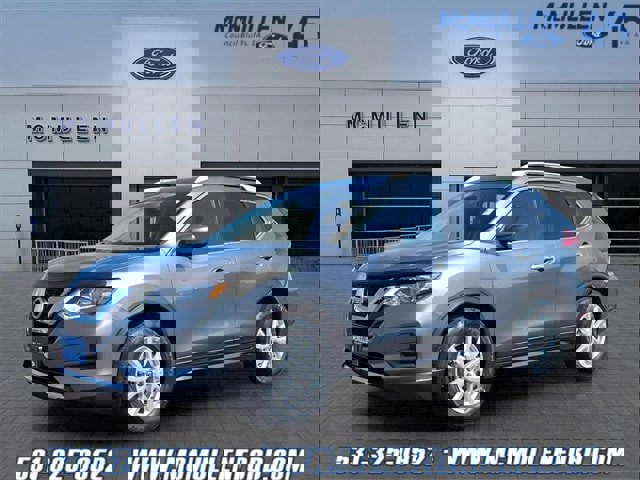 Used 2017 Nissan Rogue SV