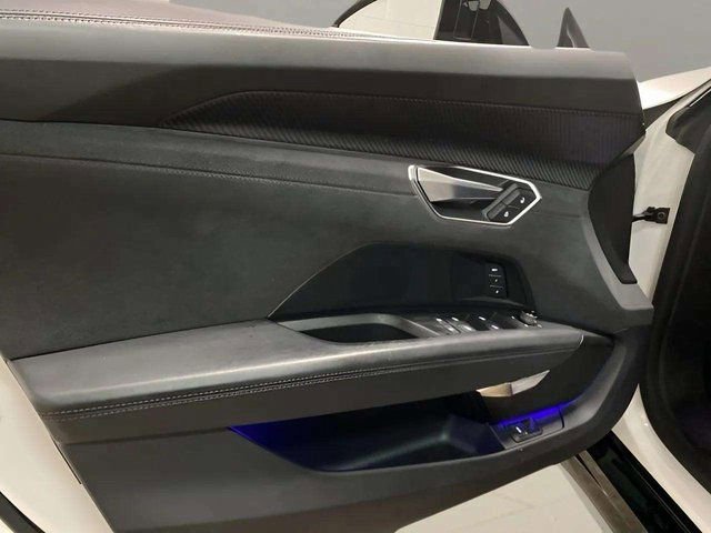 Used 2023 Audi RS e-tron GT w/ Carbon Performance Package AWD/4WD image 88