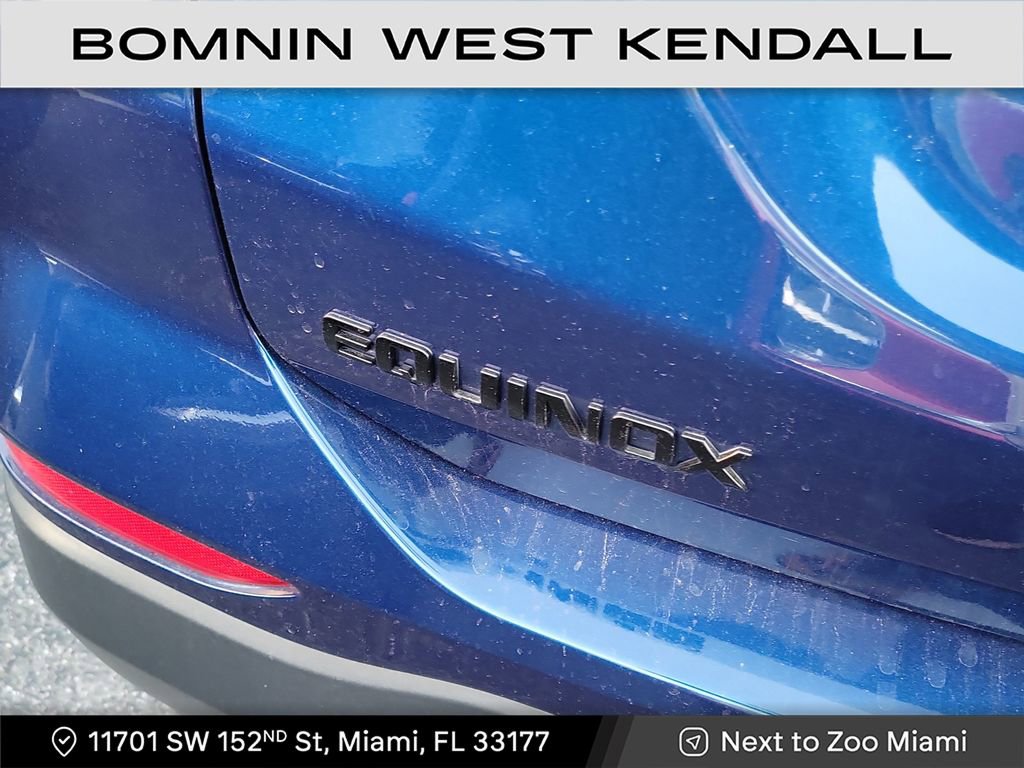 Used 2023 Chevrolet Equinox LS w/ Midnight Edition image 5