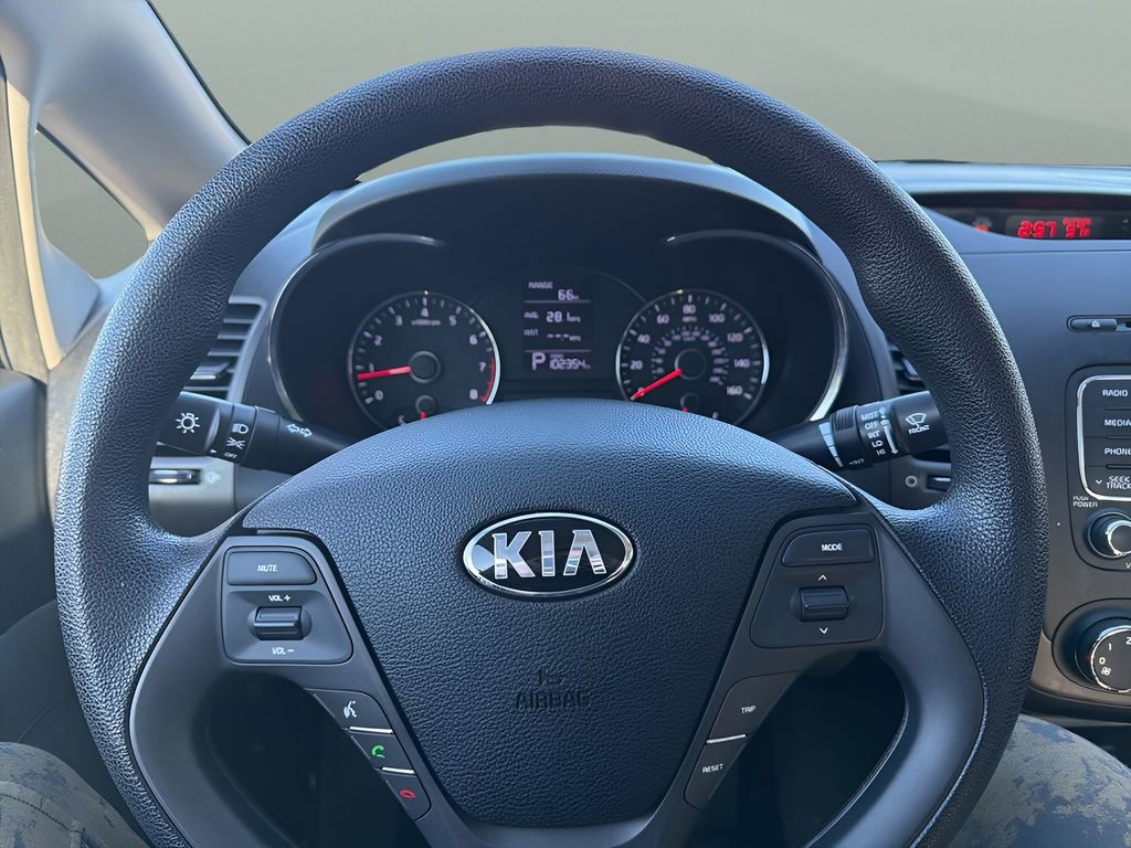 Used 2015 Kia Forte LX FWD image 14