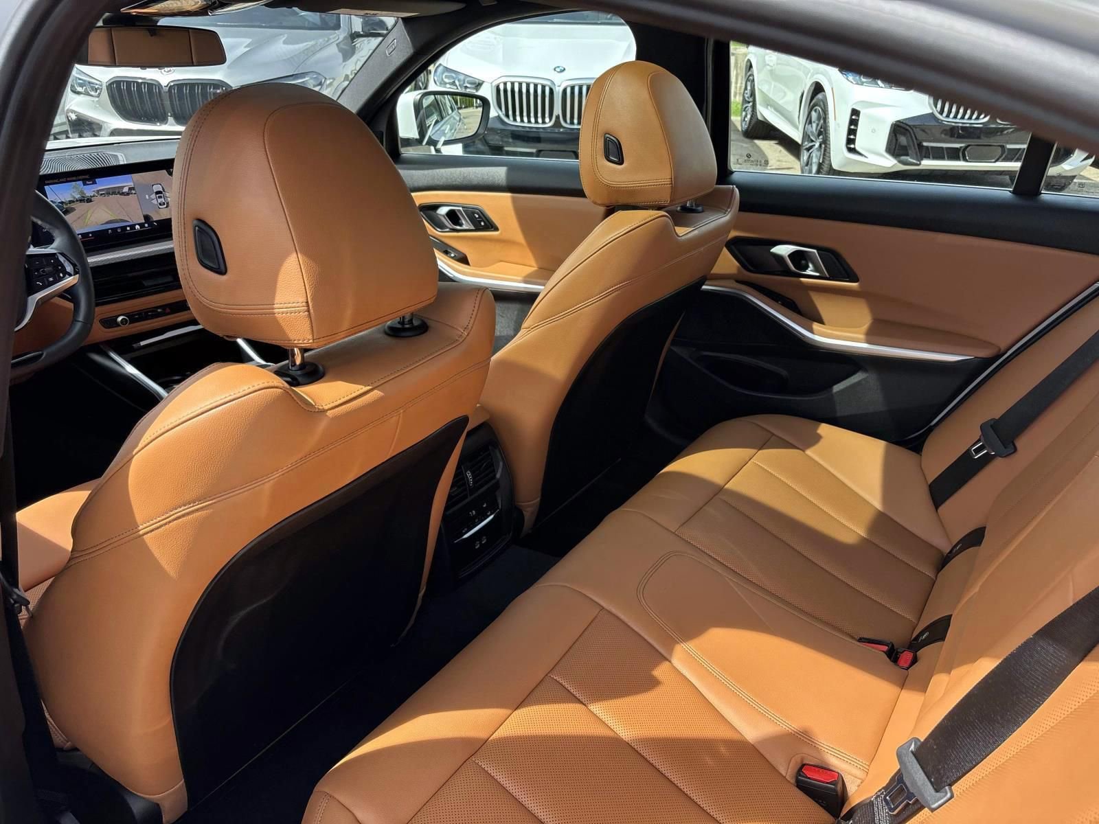 Used 2025 BMW 330i xDrive Sedan AWD/4WD image 28