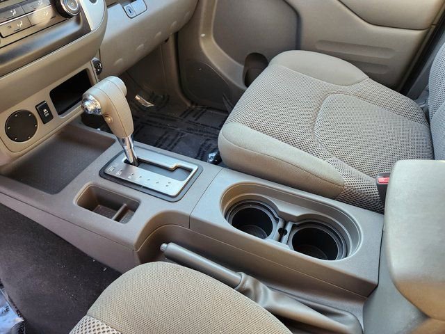 Used 2019 Nissan Frontier SV image 17