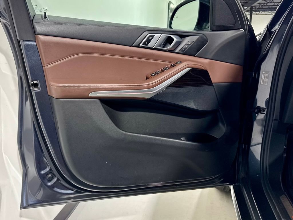 Used 2020 BMW X5 xDrive40i w/ Convenience Package image 14