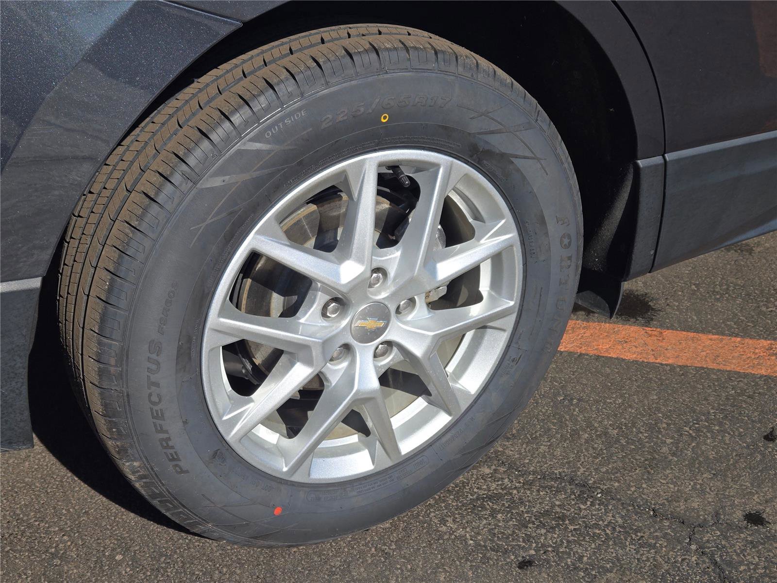 Used 2022 Chevrolet Equinox LT image 9