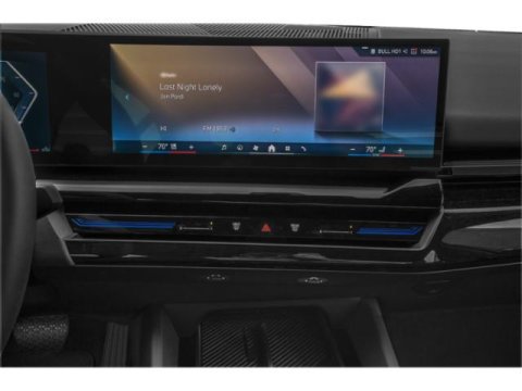 Used 2026 BMW 530i xDrive w/ M Sport Package AWD/4WD image 13