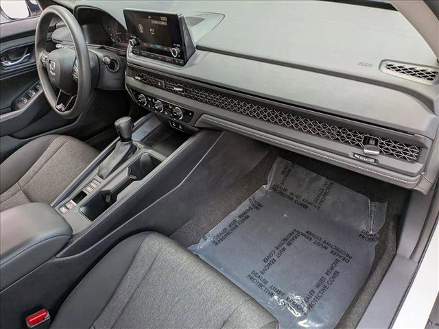 Certified 2023 Honda Accord EX image 20