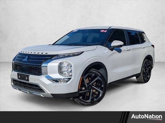 Used 2024 Mitsubishi Outlander SE