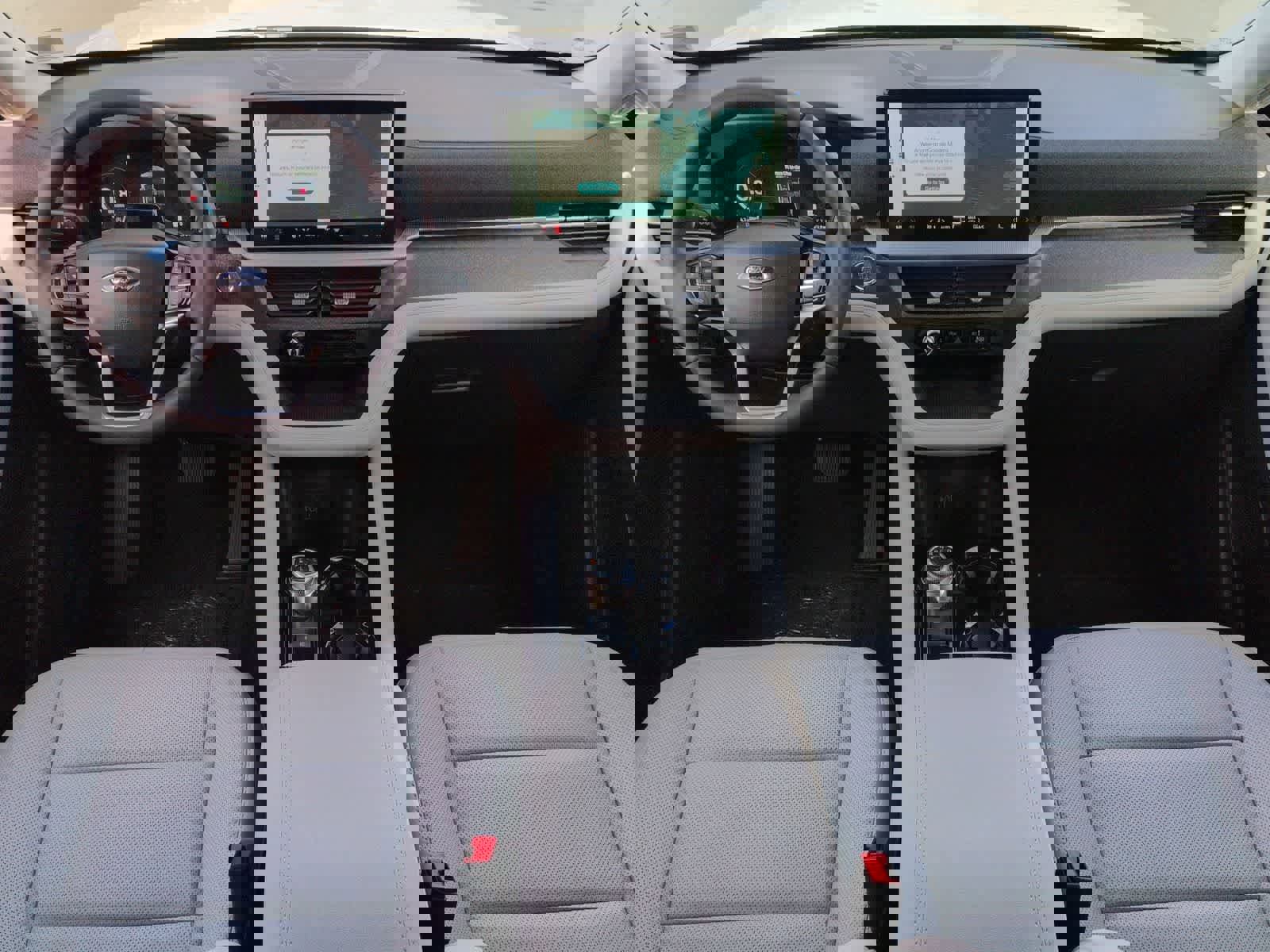 Used 2026 Ford Explorer Platinum w/ LUX Leather Package image 16