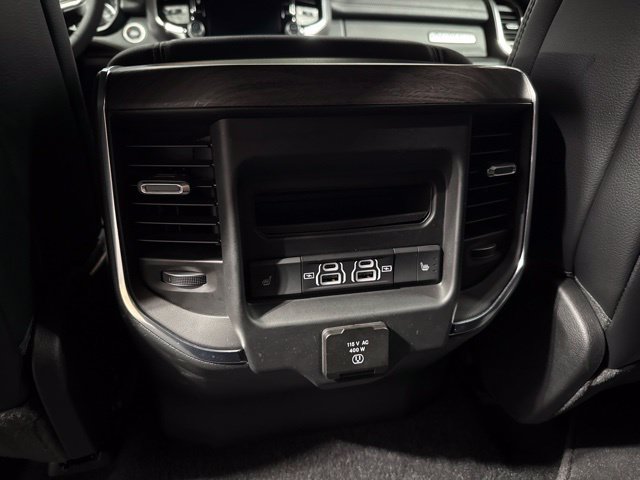 Used 2026 RAM 1500 Laramie AWD/4WD image 28