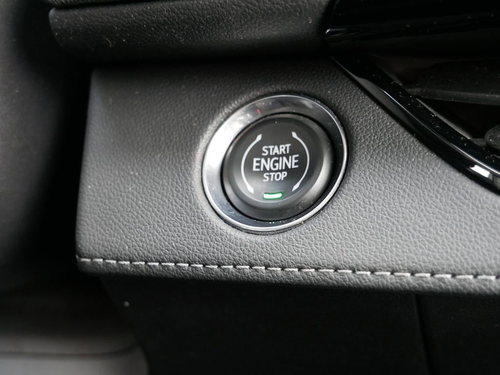 Used 2025 Buick Enclave Sport Touring image 22