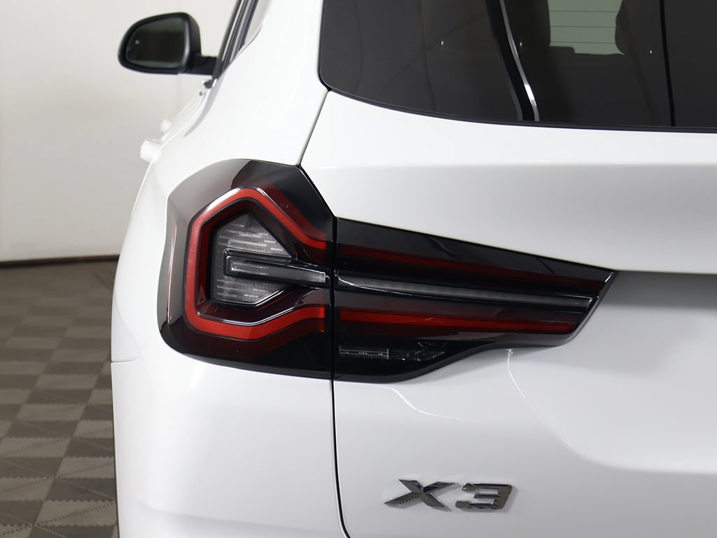 Used 2023 BMW X3 xDrive30i AWD/4WD image 18