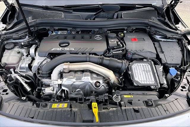 Used 2024 Mercedes-Benz GLA 35 AMG 4MATIC image 31