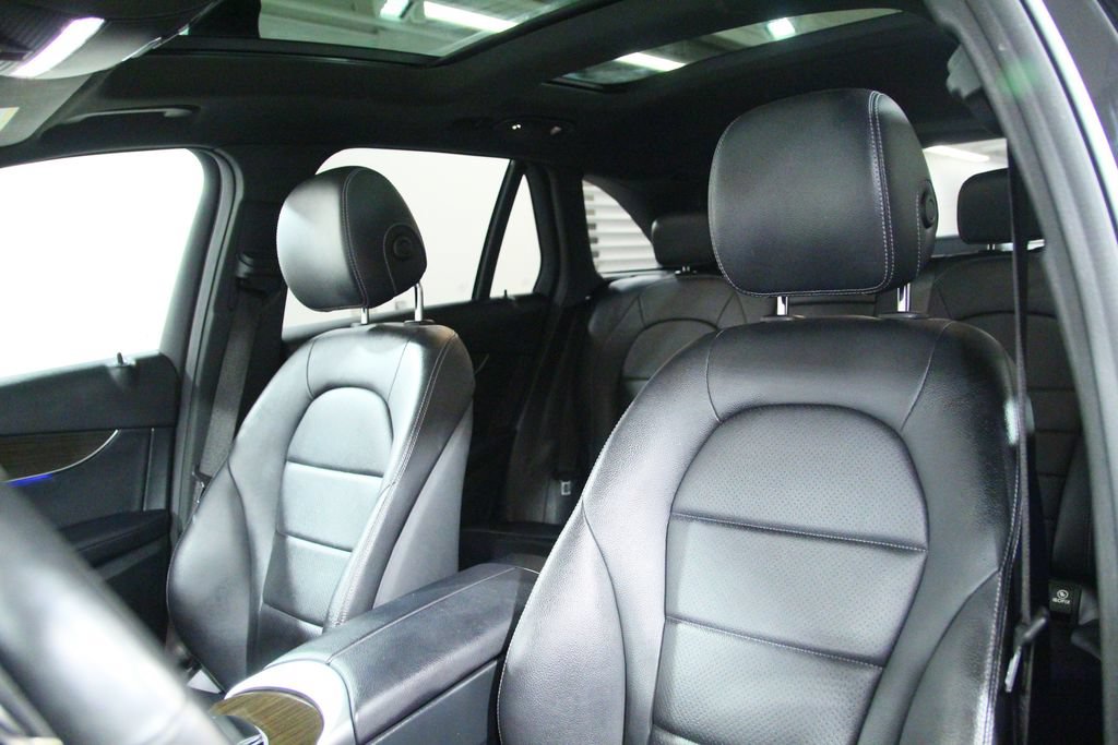 Certified 2021 Mercedes-Benz GLC 300 4MATIC image 6