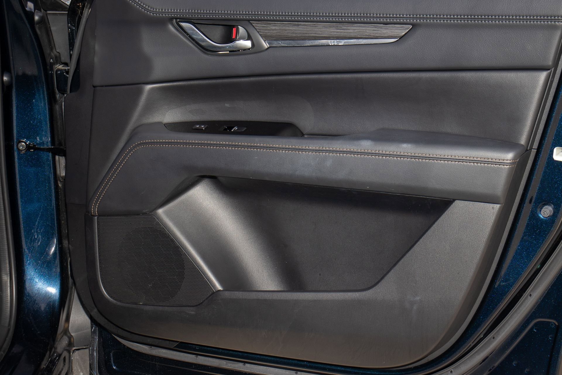 Used 2023 MAZDA CX-5 AWD 2.5 S w/ Premium Package image 17