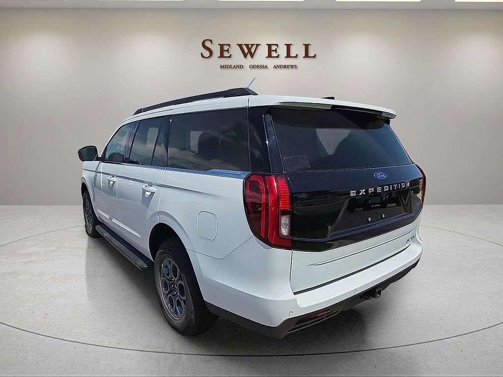 New 2025 Ford Expedition XL AWD/4WD image 3