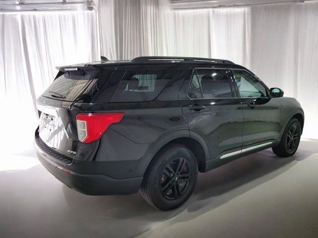 Used 2022 Ford Explorer XLT image 21