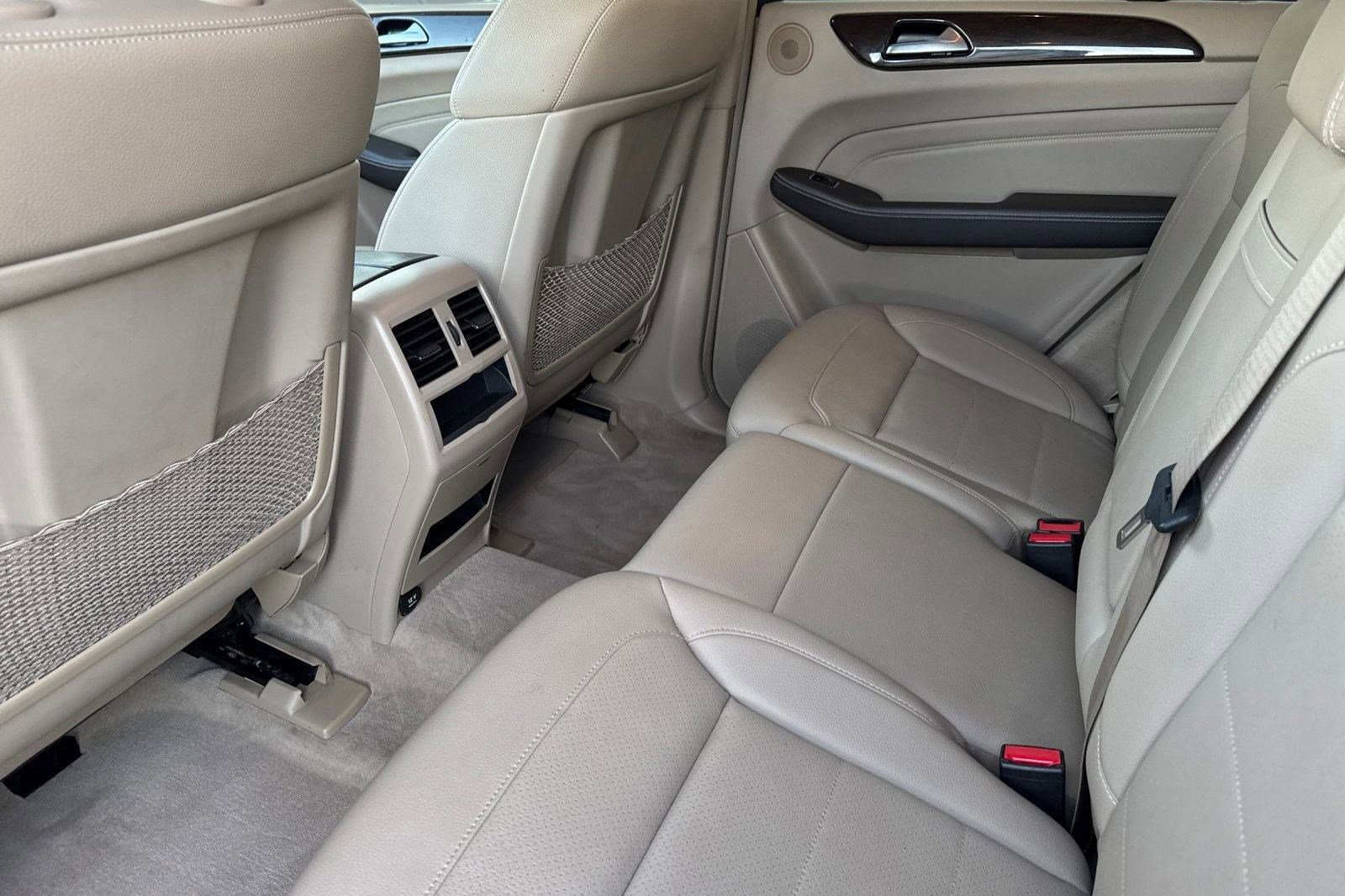 Used 2015 Mercedes-Benz ML 350 2WD image 28