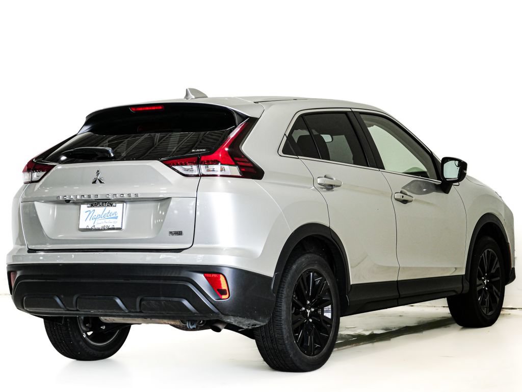 Used 2024 Mitsubishi Eclipse Cross LE AWD/4WD image 6