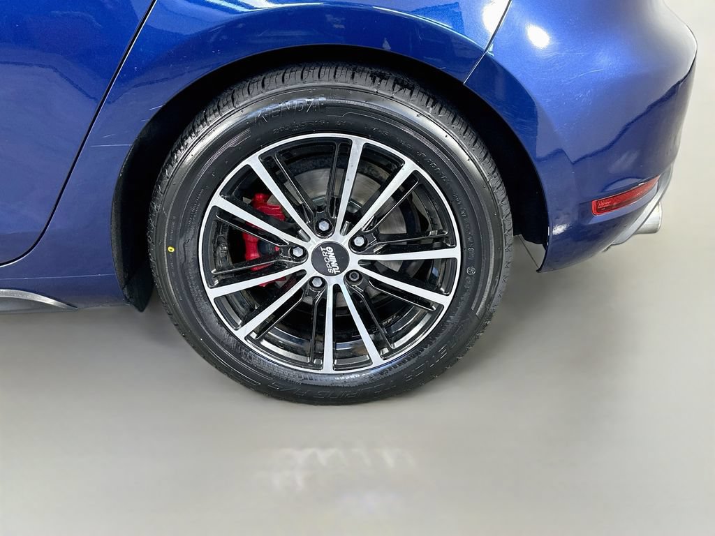 Used 2012 Volkswagen GTI Autobahn FWD image 32