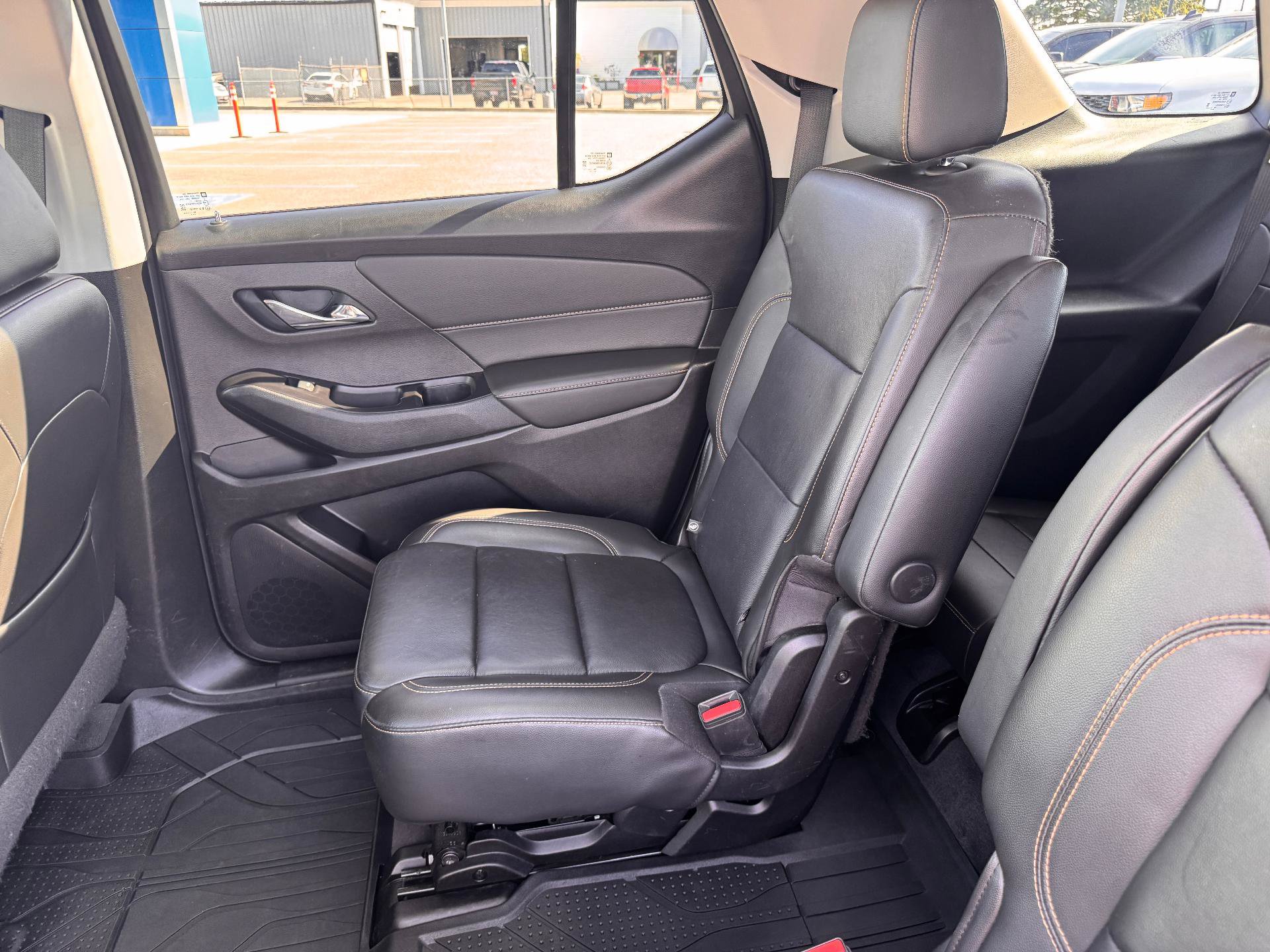 Used 2020 Chevrolet Traverse RS AWD/4WD image 16