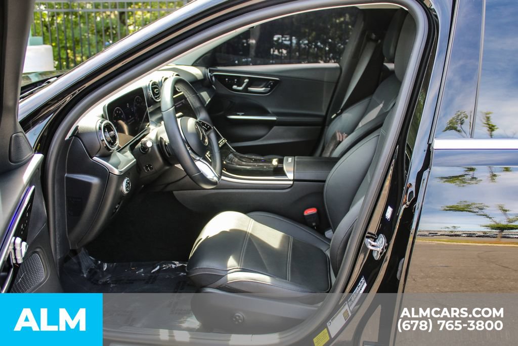 Used 2025 Mercedes-Benz C 300 Sedan image 15