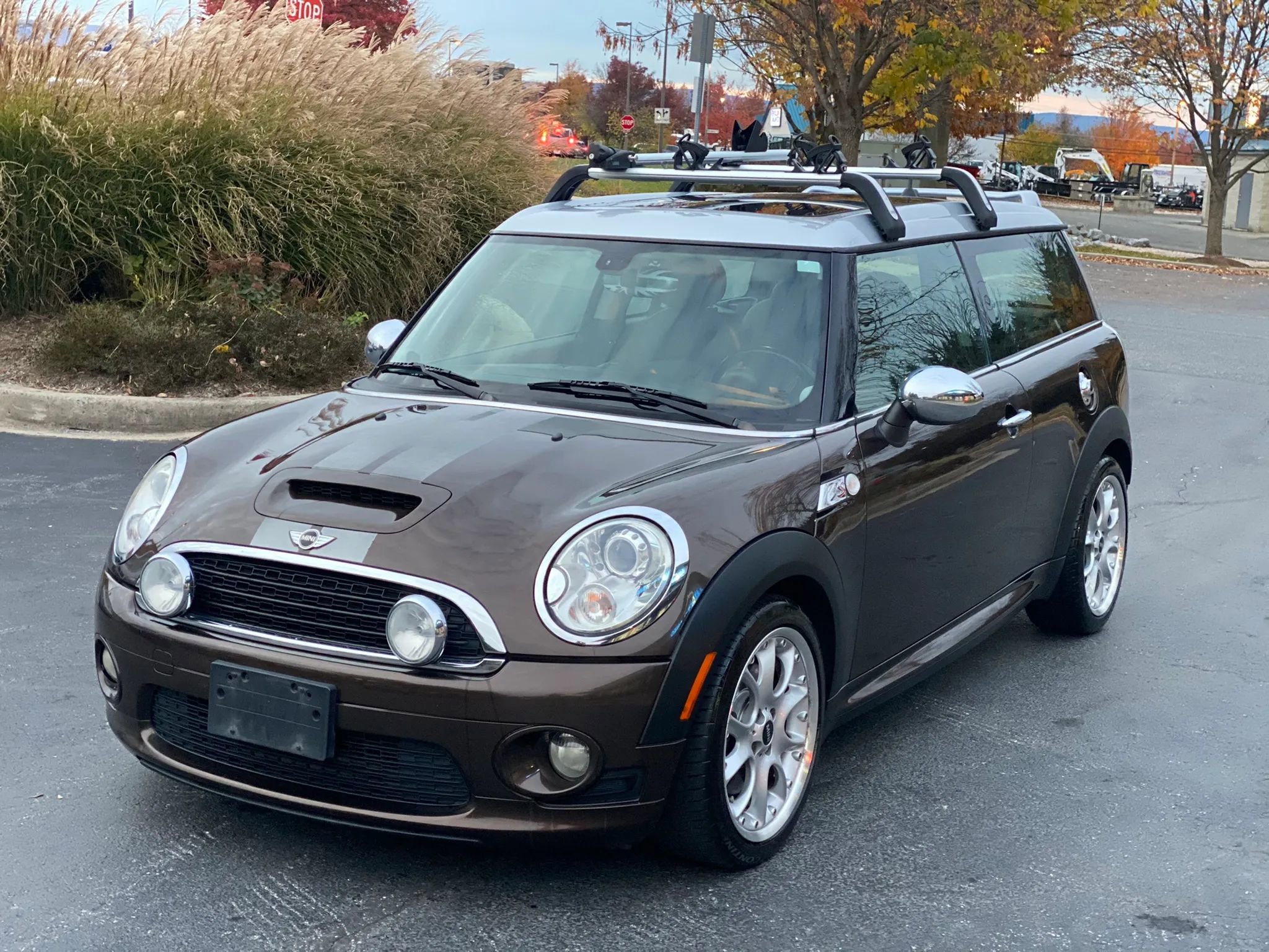 Used 2010 MINI Cooper Clubman S image 2