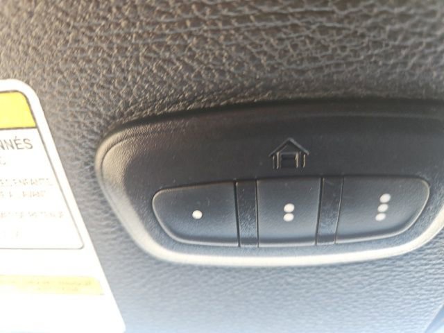 Used 2022 Jeep Wrangler Unlimited Rubicon w/ Cold Weather Group image 21