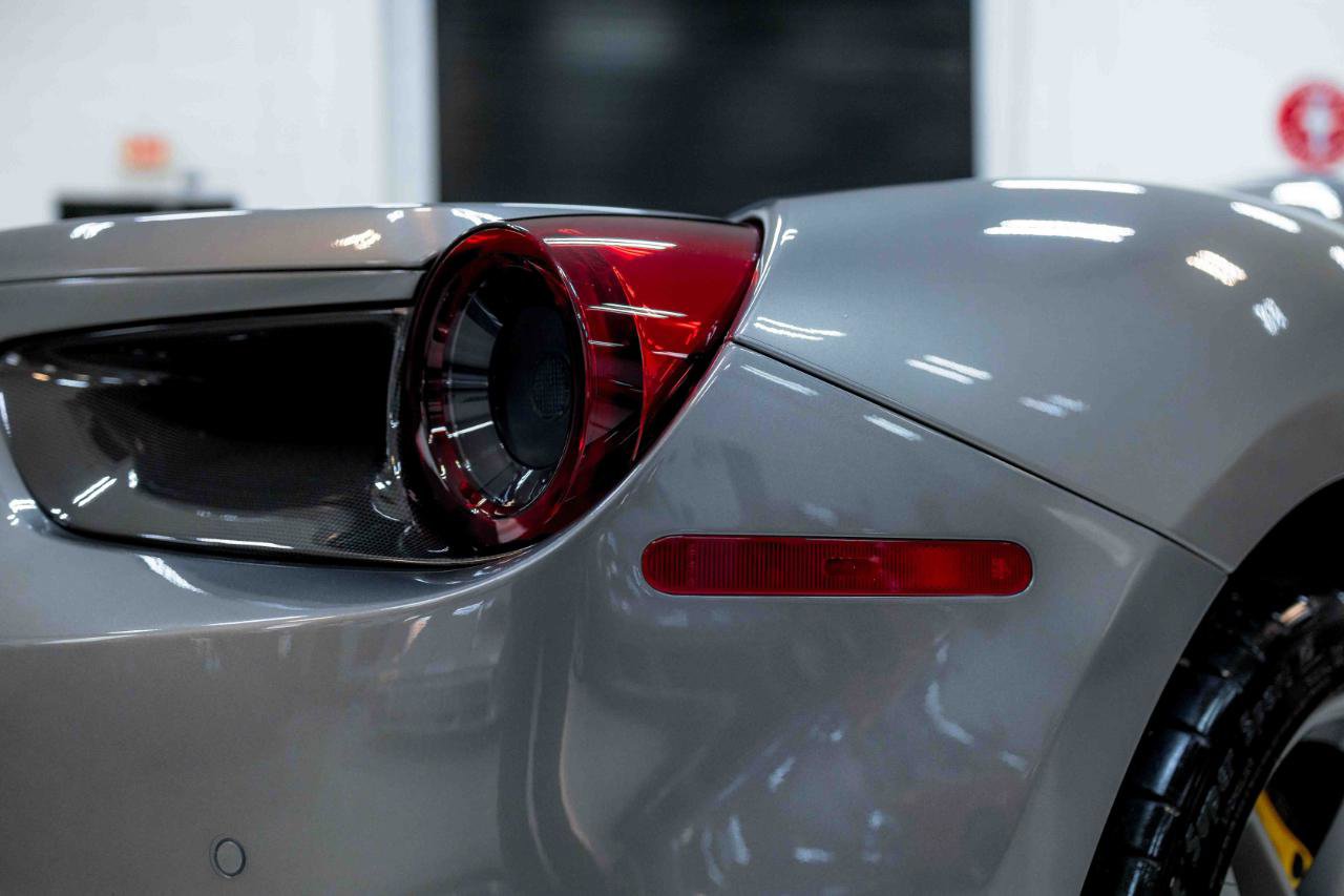 Used 2018 Ferrari 488 Spider image 26