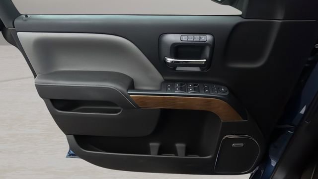 Used 2015 Chevrolet Silverado 1500 LTZ w/ LTZ Plus Package image 15